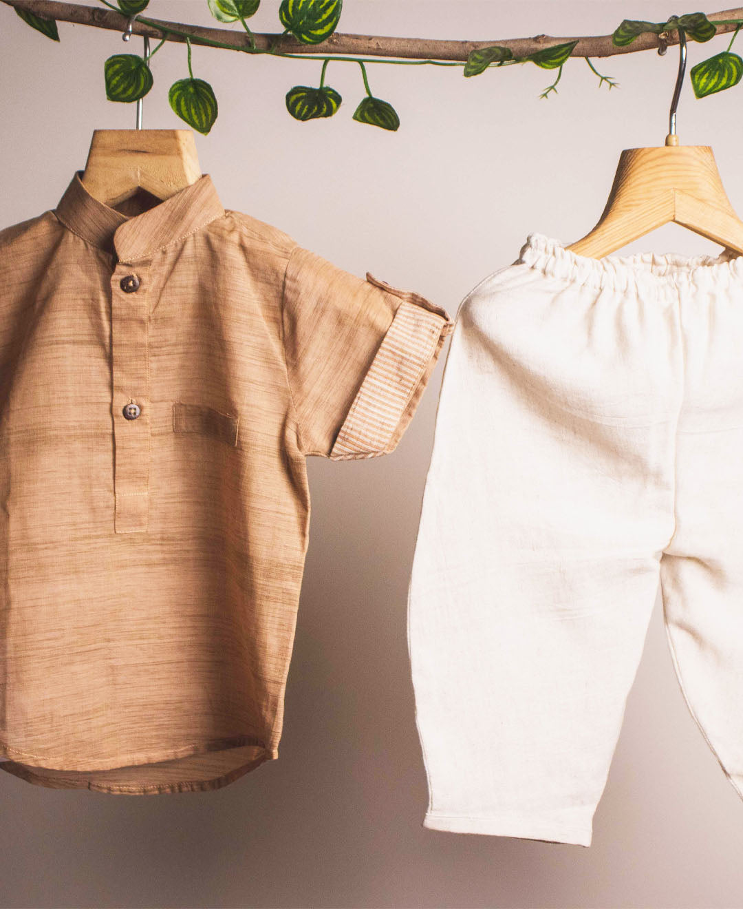 Earthy Kurta Pyjama Set (Set of 2)