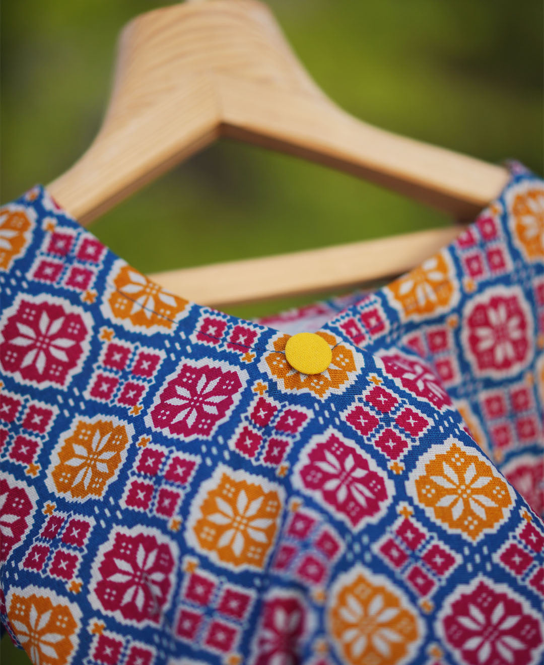 Vibrant Patola Charm: Kurta & Dhoti Set (Set of 2)