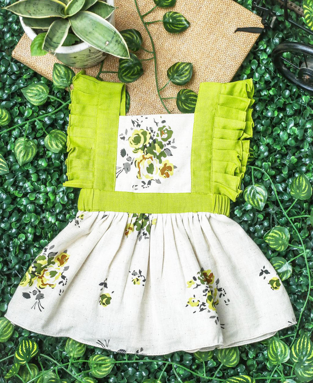 Breezy Stripes Frill Dress Parrot Green