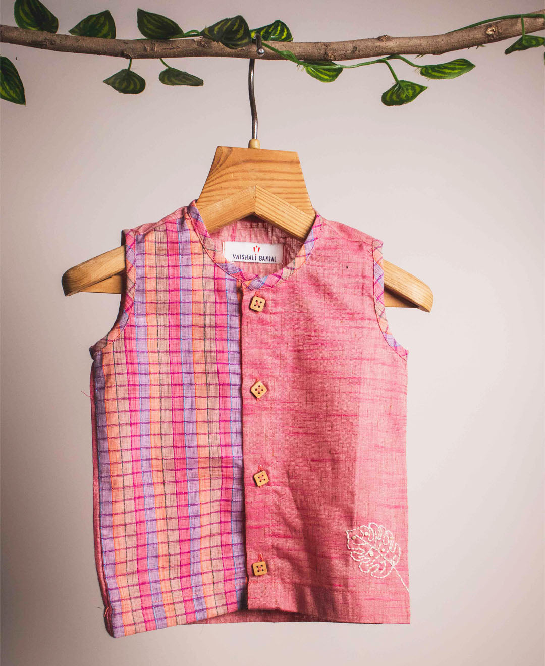 Checks Woven Jhabla (Set of 3)
